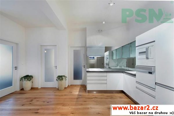 Byt 4+kk/B, 105 m2, ul. Jičínská - Vinohrady.Jako