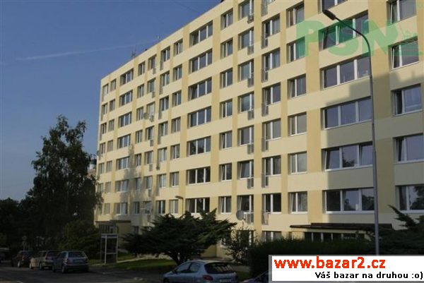 Prodej bytu 3+1,  71 m2, 4.p., OV, ul. V Malém