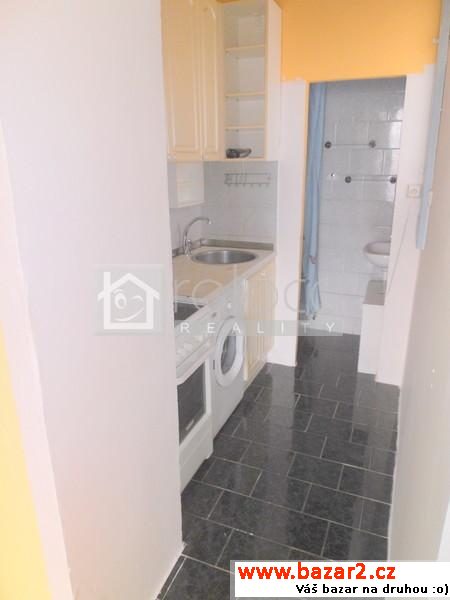 2+kk/46m2, balkon, Praha 8 - Libeň, náměstí  Dr.