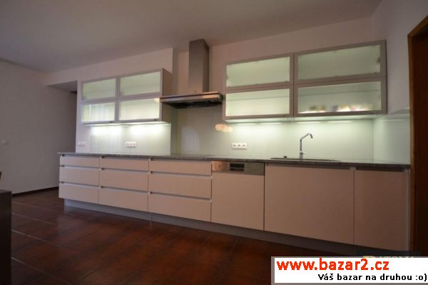 Neplatíte provizi RK ! Pronájem luxusního bytu 7+1