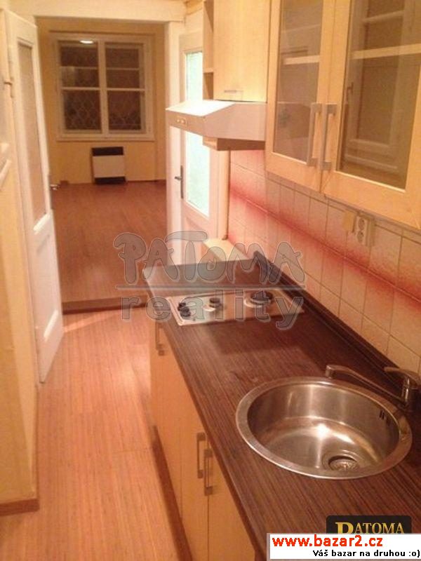 Pronájem bytu 1+1, 35m2, Praha 2 - Vinohrady, ul.