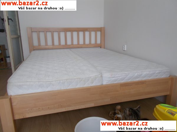 prodám postel