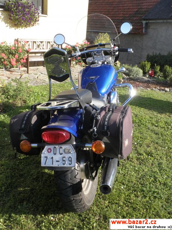 SUZUKI 800 VZ MARAUDER