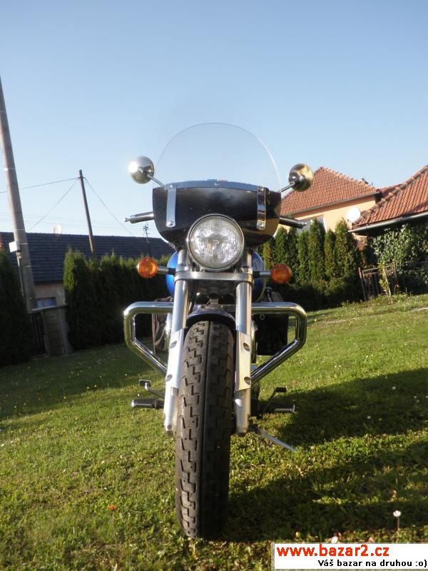 SUZUKI 800 VZ MARAUDER