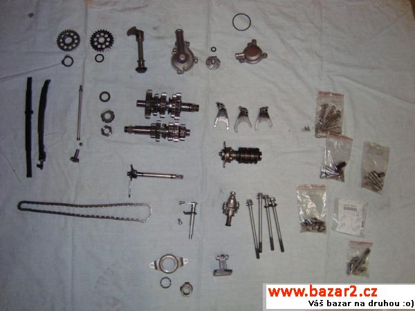 prodám díly yz250f 2007