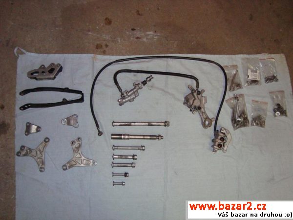 prodám díly yz250f 2007