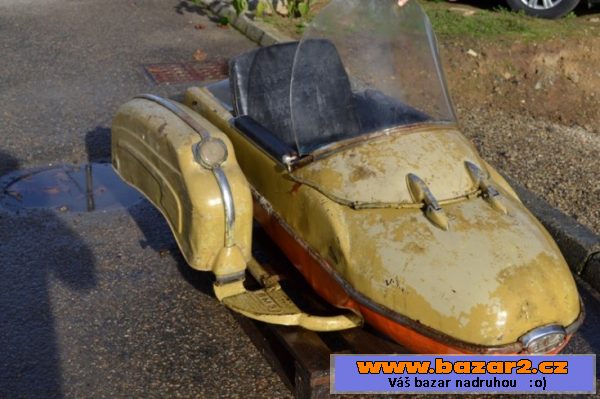 Zajmavy sidecars ,sajda