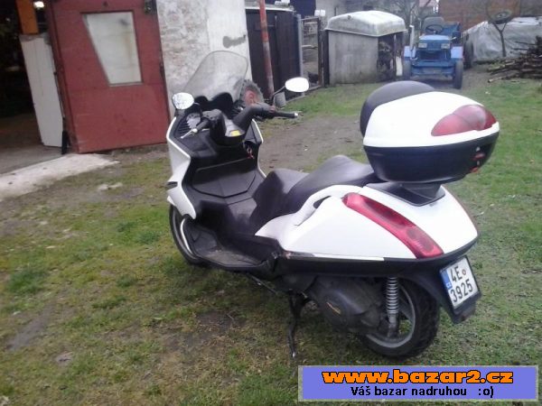 aprilia atlantic 500