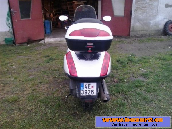 aprilia atlantic 500