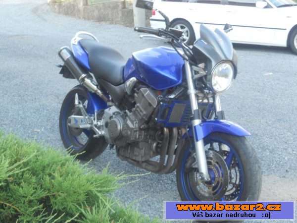 Honda CB 900F Hornet