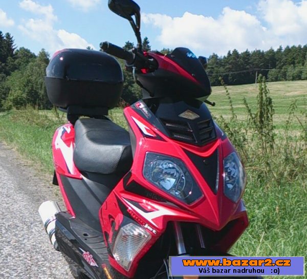 skůtr Hanglong50