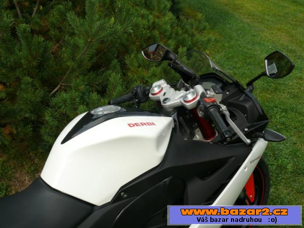 Derbi GPR 125 4T, r.v. 2011, najeto 2500 km!