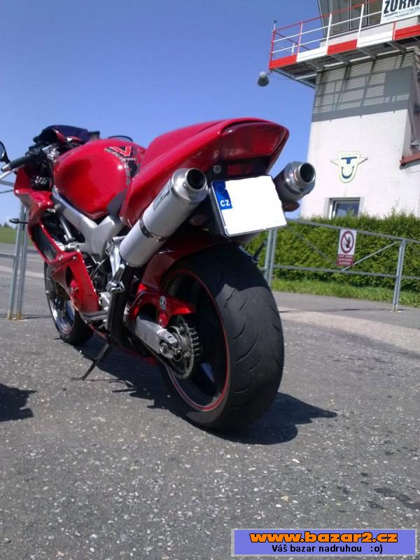 VTR1000F