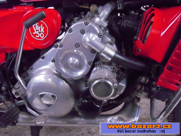 Suzuki Rotary RE5 wankel motor