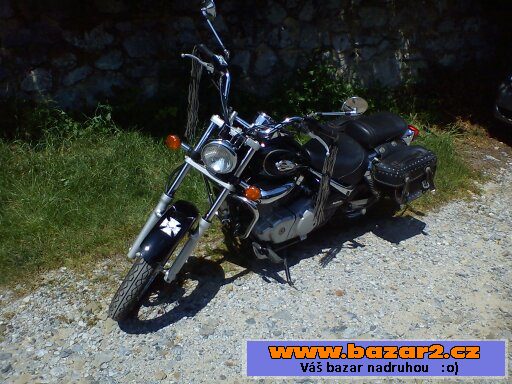 Suzuki intruder VL125LC