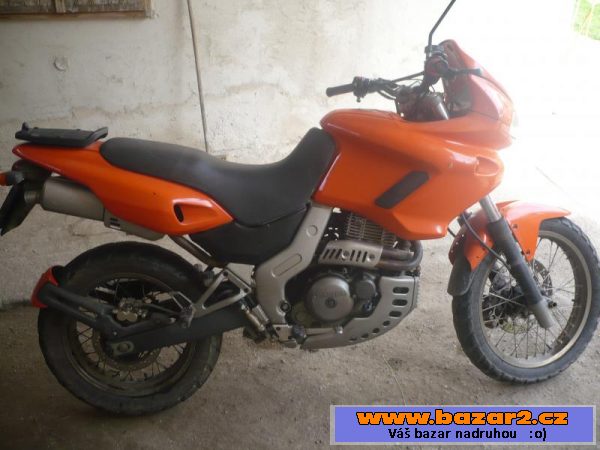 Prodám cagivu canyon 600