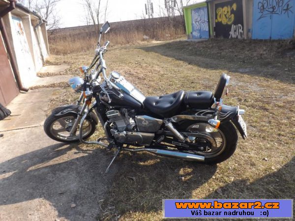 Prodám krásný chopper Yuki Vice 250