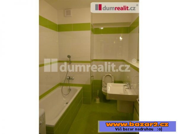 pronájem bytu 2+kk/48m2 s balkonem.Dumrealit.cz