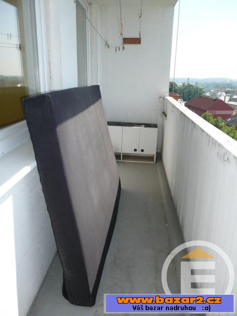 Byt 2kk, 42m2, 3p.,  DR, V. Rabase, Kladno.Byt 2kk
