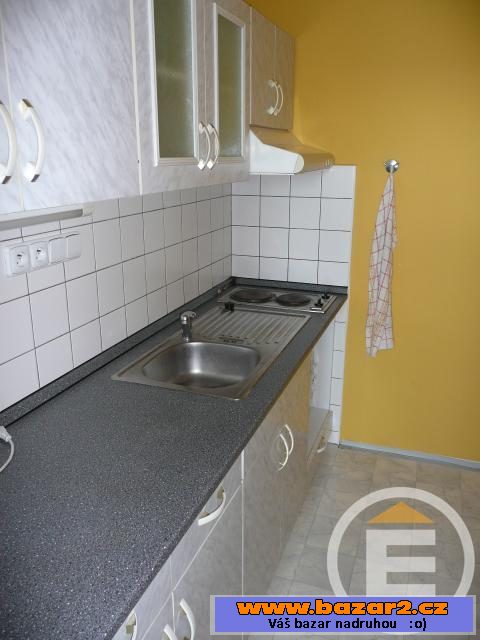 Byt 2kk, 42m2, 3p.,  DR, V. Rabase, Kladno.Byt 2kk