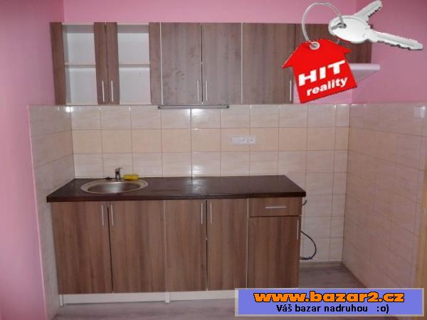 Pronájem bytu 2+kk, 89 m2, cihla, centrum Plzně