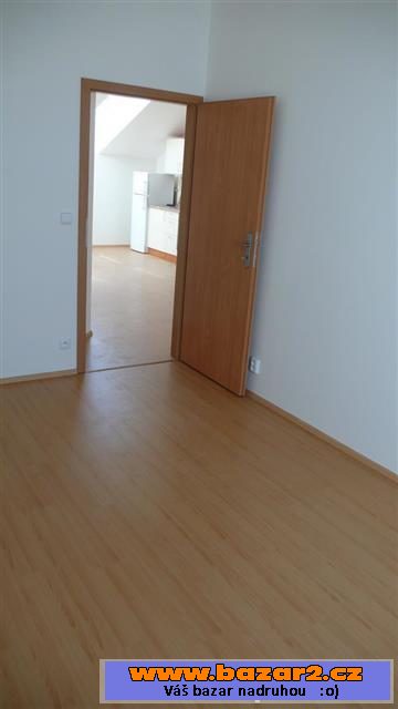 Pronájem bytu 3+kk, 54m2 v Michli.Nabízíme nový