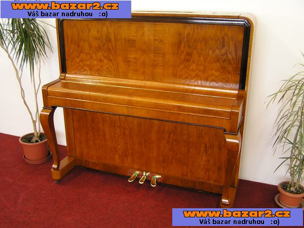Prodám nové pianino zn.Petrof mod.134