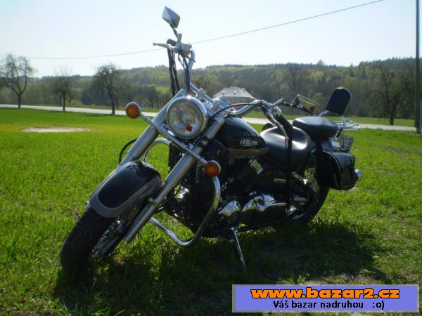 Yamaha XVS 650 A DragStar Classic