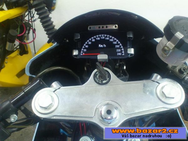 ÚPRAVA SV650S