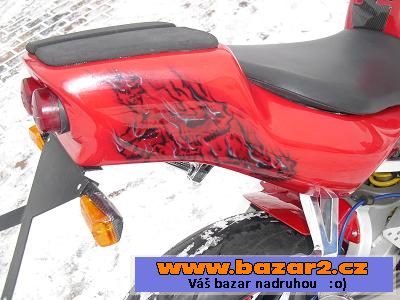 jedinečná kráska Yamaha YZF R6