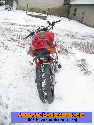 jedinečná kráska Yamaha YZF R6