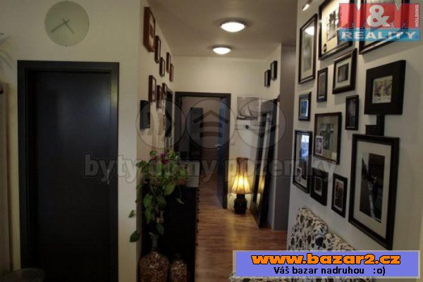 Prodej, byt 4+kk, 90 m2, Uhřiněves.Prodej bytu