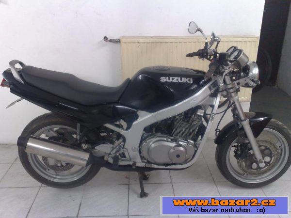 Suzuki GS 500