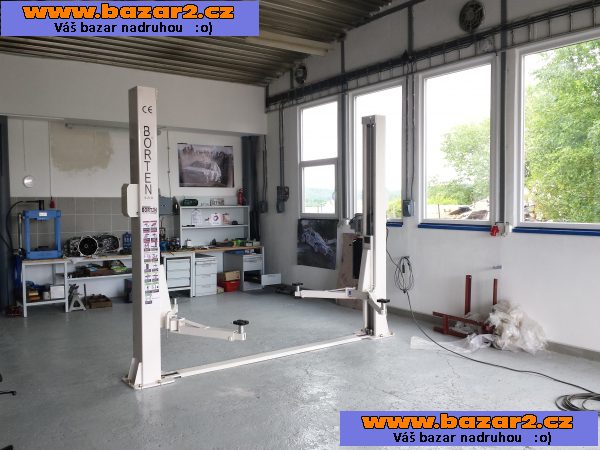 dvousloupový zvedák 4000kg-nový-v záruce