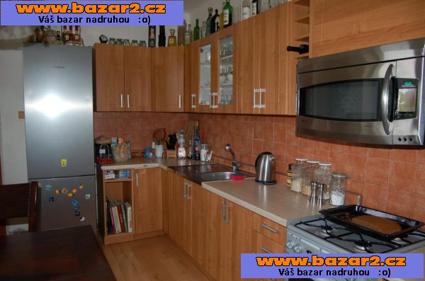 Prodej bytu 3+1, Dolany, Véska