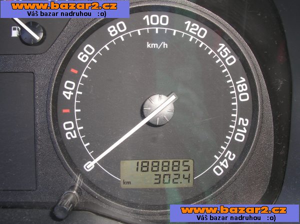 Škoda octavia kombi 2002 1,6 benzin AMBIENTE