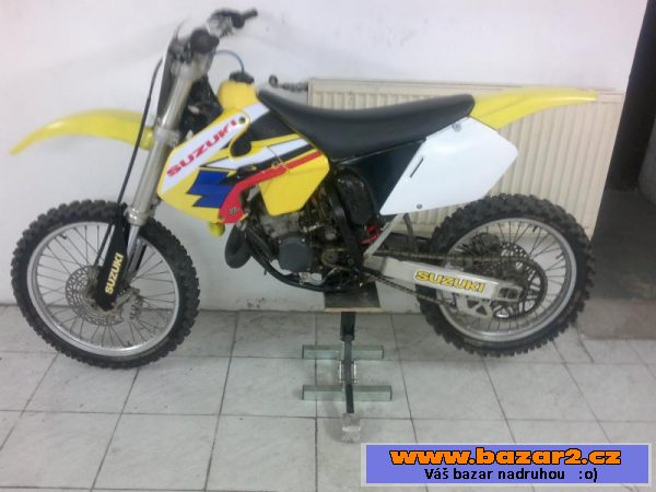 Suzuki RM 125 00
