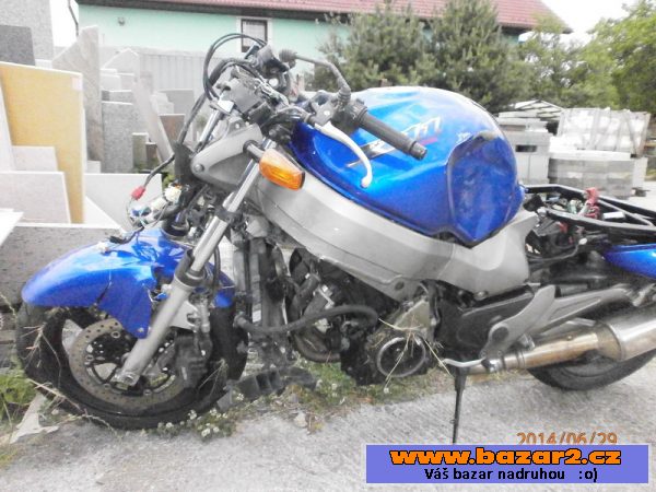 HONDA X11