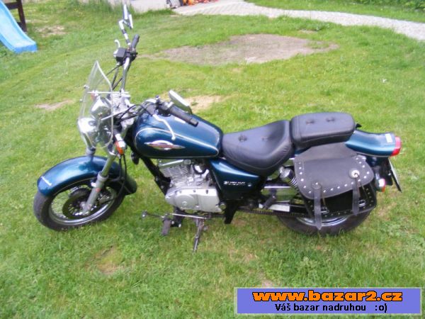 Suzuki GZ 125 Marauder