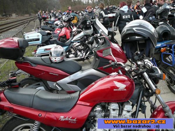 Prodám HONDA CB 750 Night Hawk