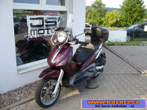 Piaggio Beverly 500