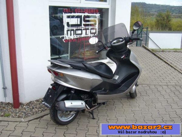 Yamaha YP 180 Majesty