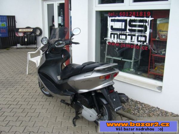 Yamaha YP 180 Majesty