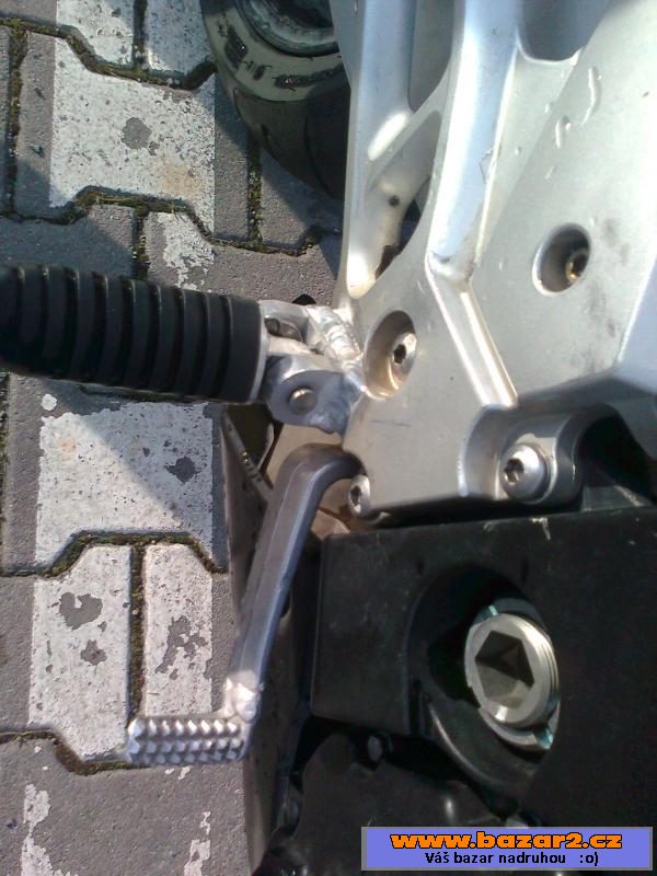 Prodám Suzuki GSR 600
