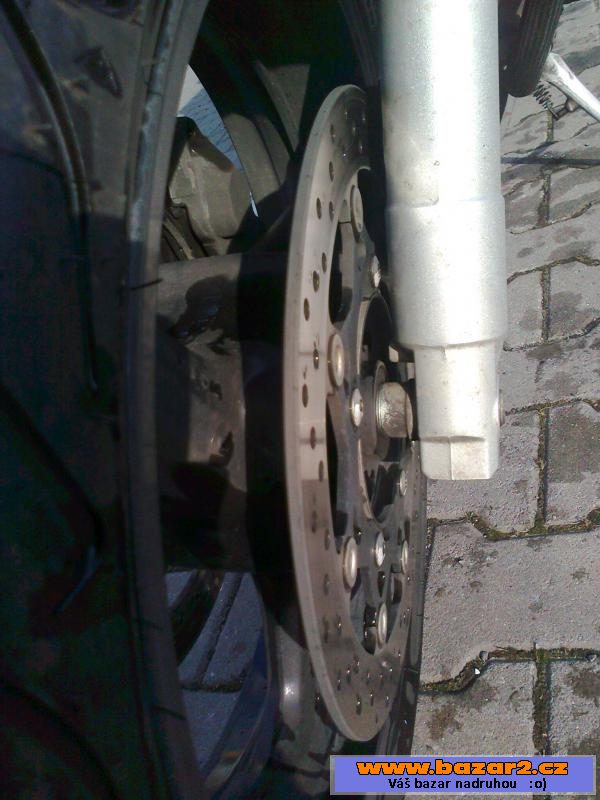 Prodám Suzuki GSR 600