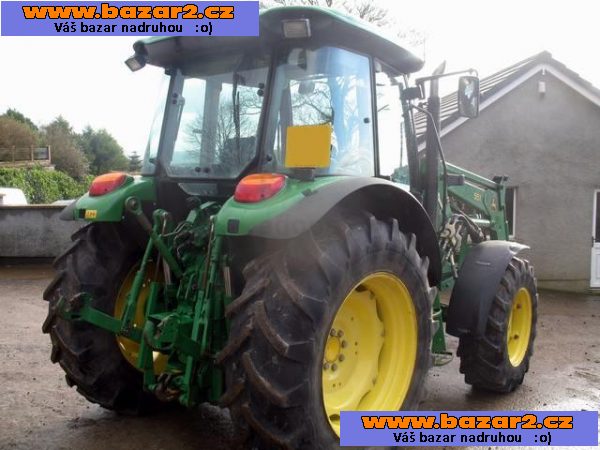 John Deere 5820 Traktor s Loader 551